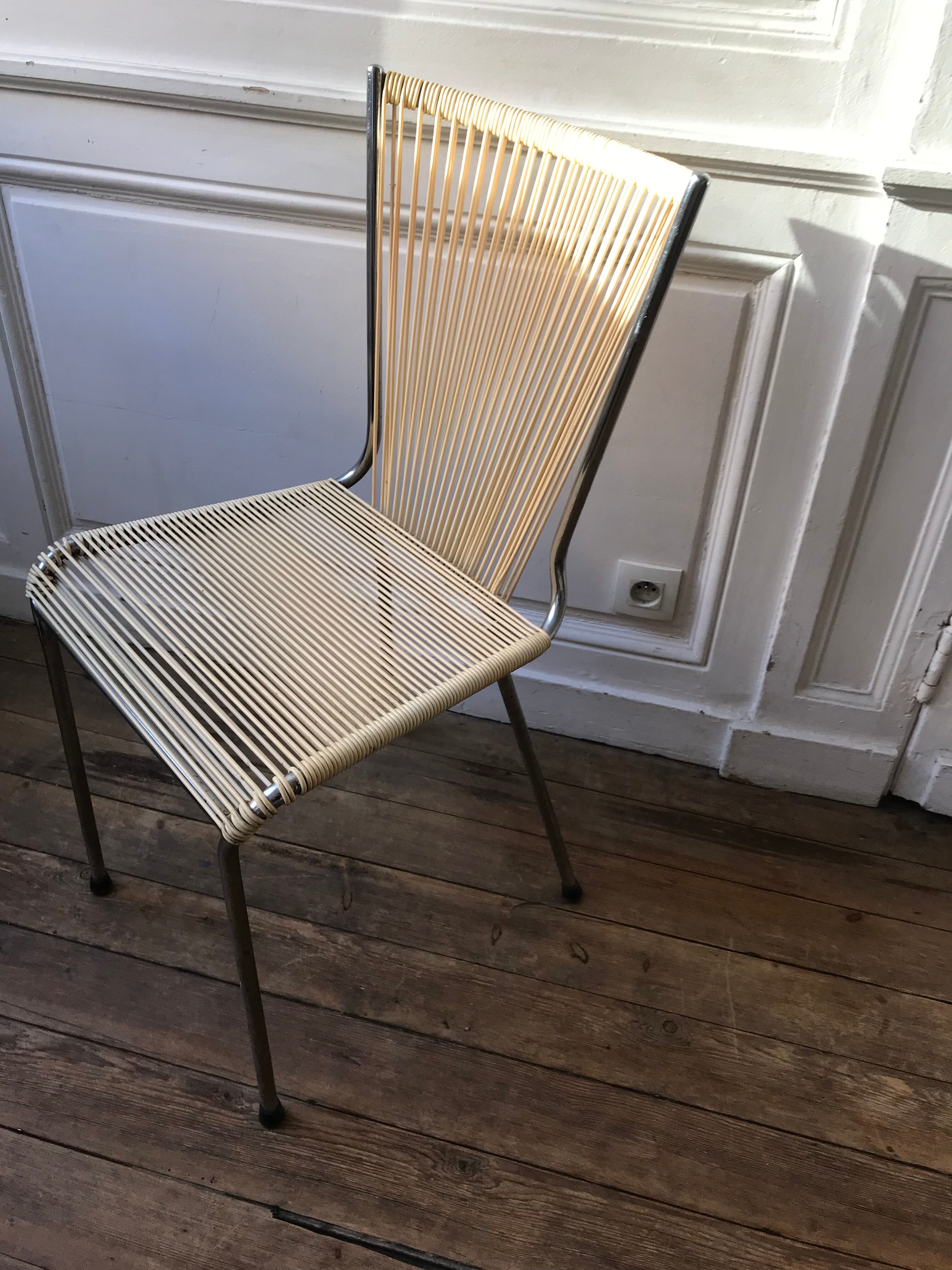 Chaise scoubidou vintage