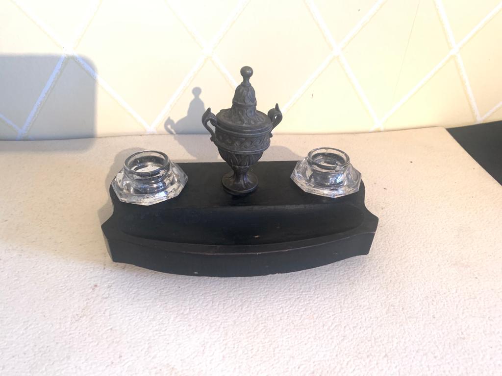 Bronze and wood inkwell
