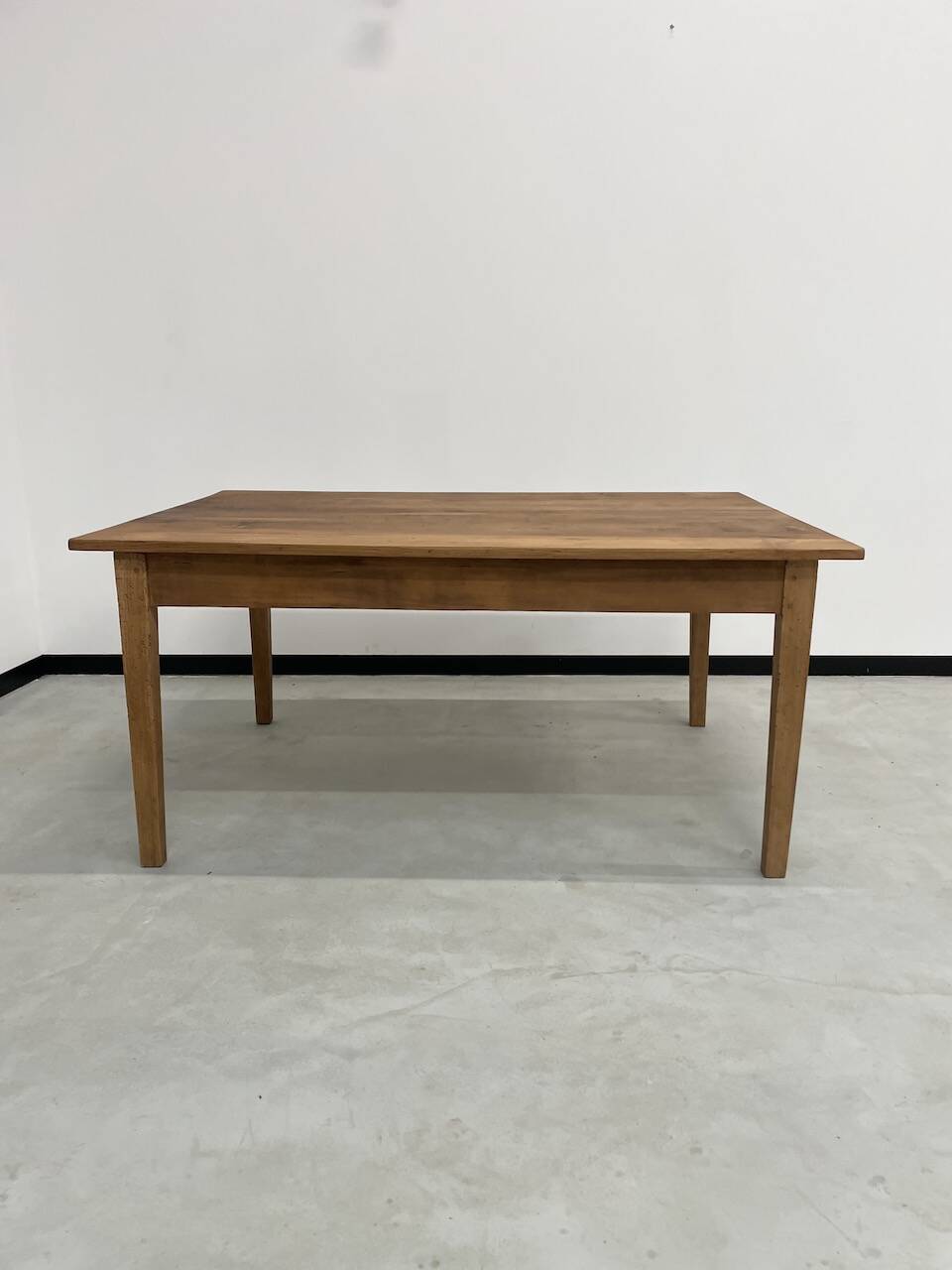 Pine farmhouse table 160 x 110 cm