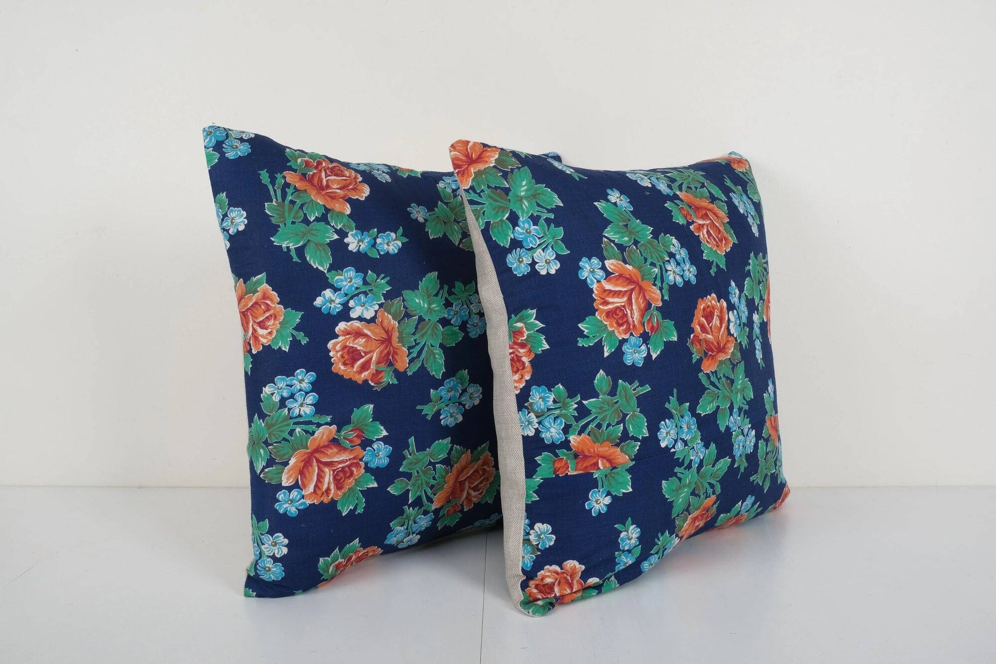 Set of 2 vintage Turkish cushion covers 51x51 cm