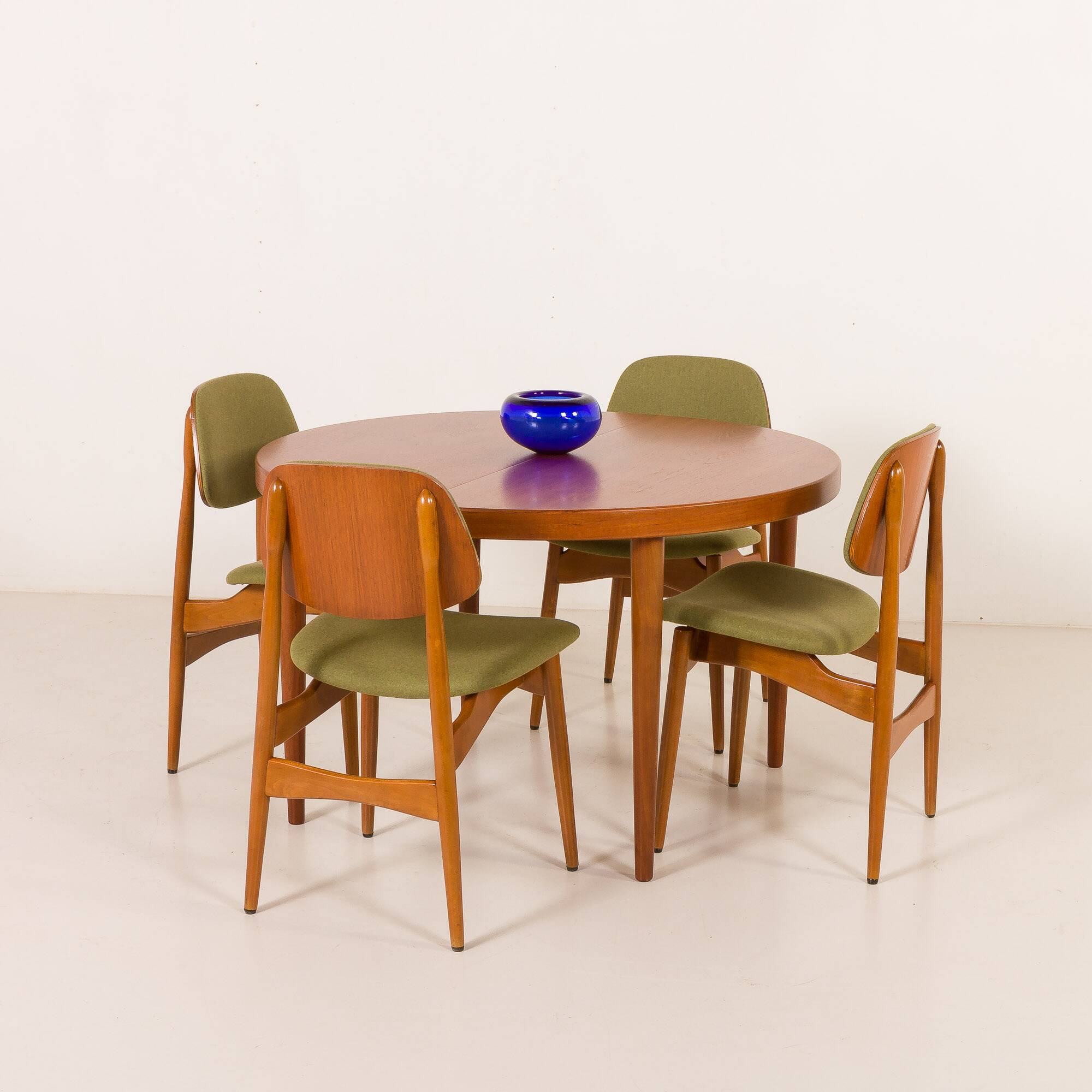 Arne Hovmand Olsen style Scandinavian mid century chairs, set of 4, 1970s
