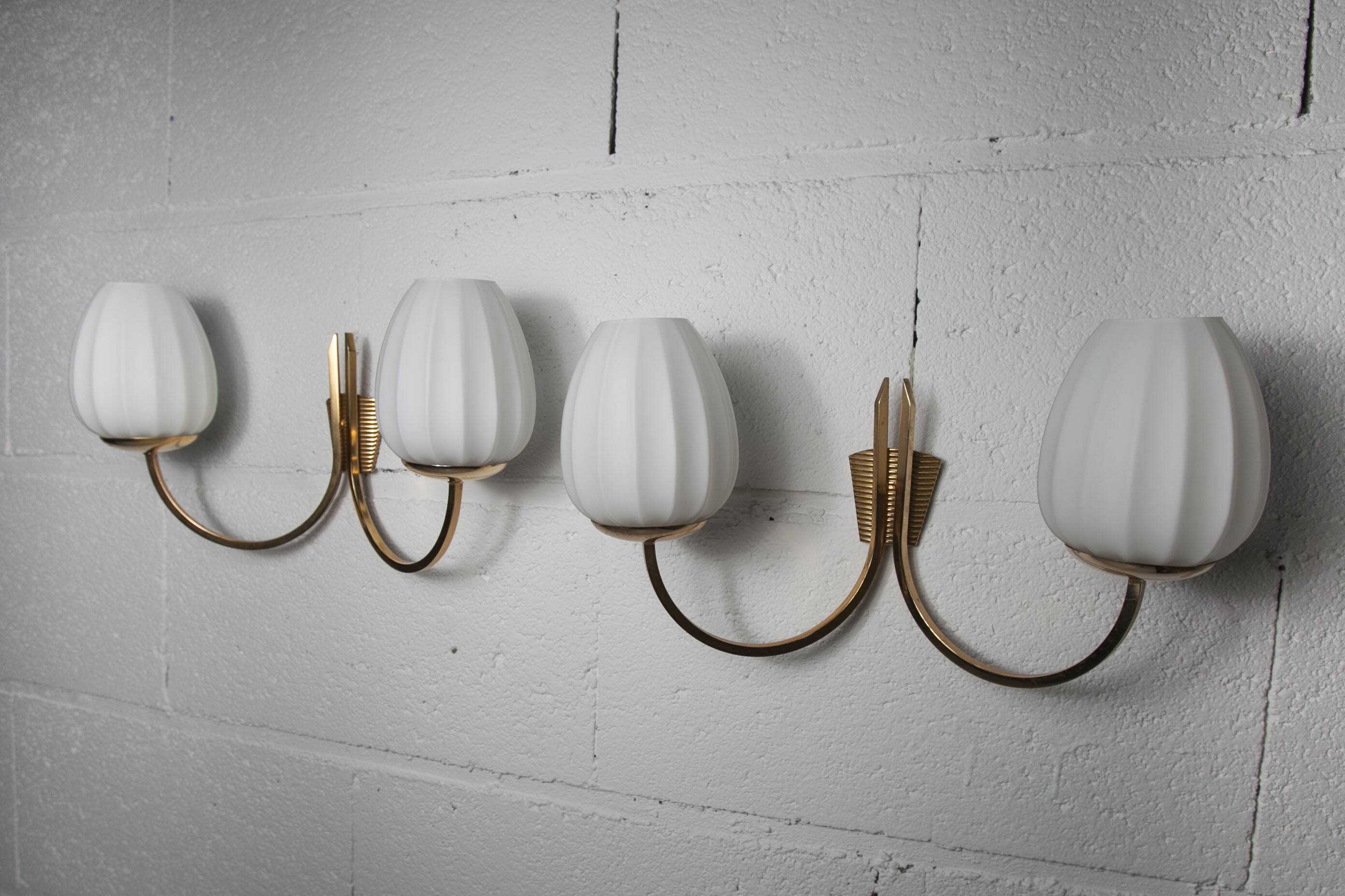 Pair of 1960 opaline and brass wall lights from Italy