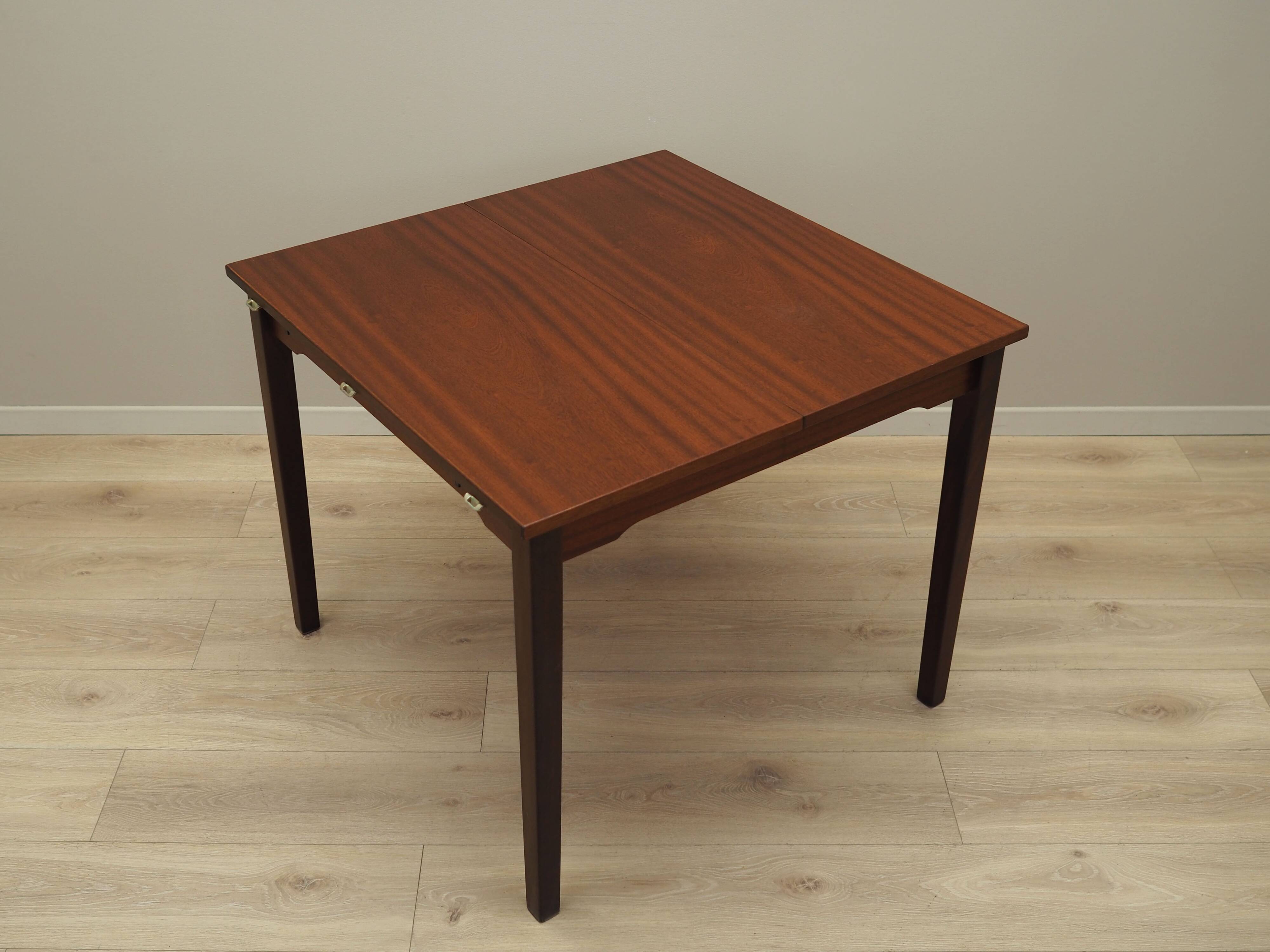 Mahogany table, Danish design, 1970s, production: Denmark