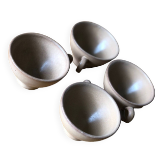 Set of 4 stoneware bowls with handle
