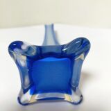 Vase soliflore en verre bleu