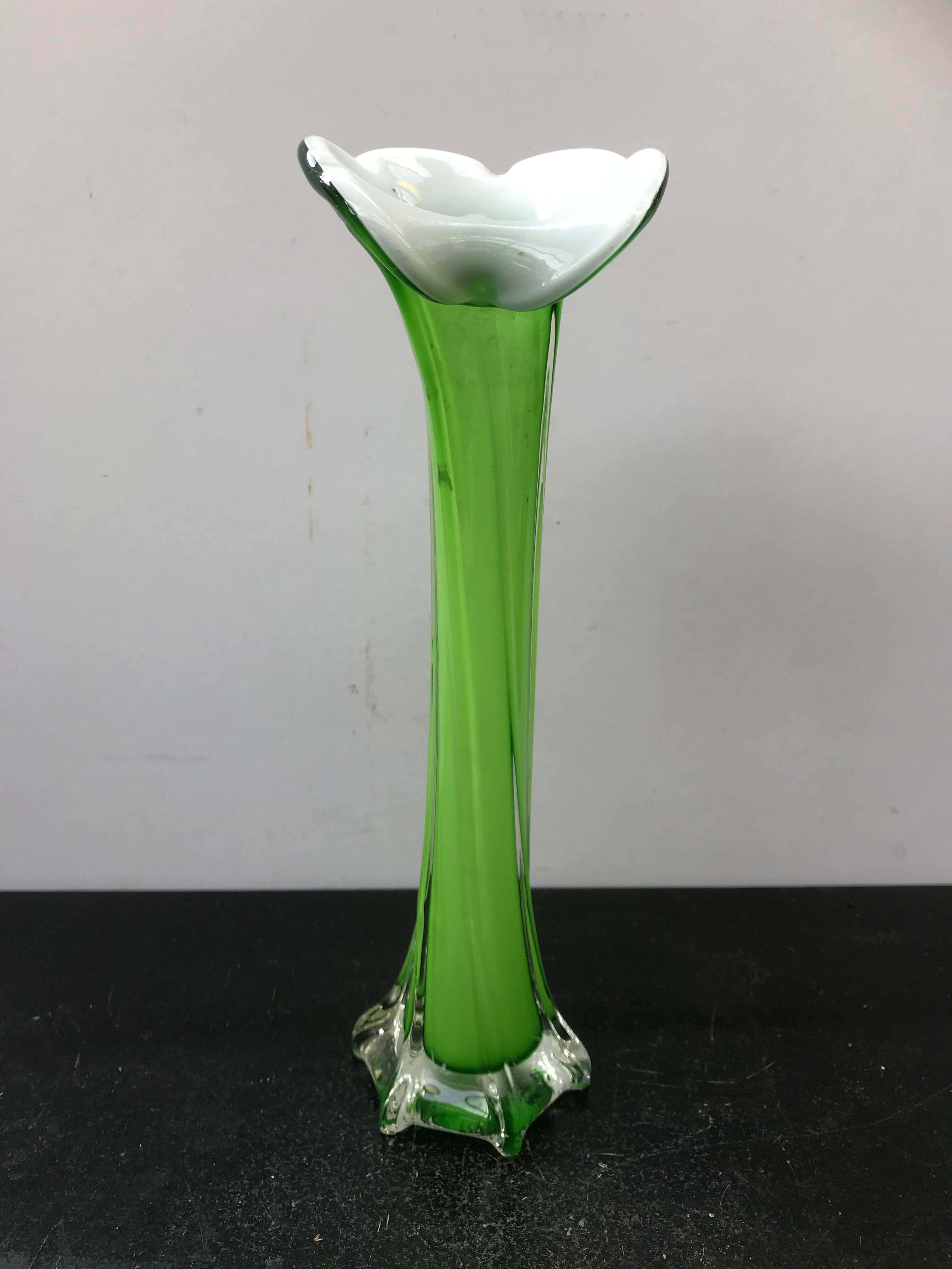 Former Soliflore Multilayer Vase Green Interior White Vintage