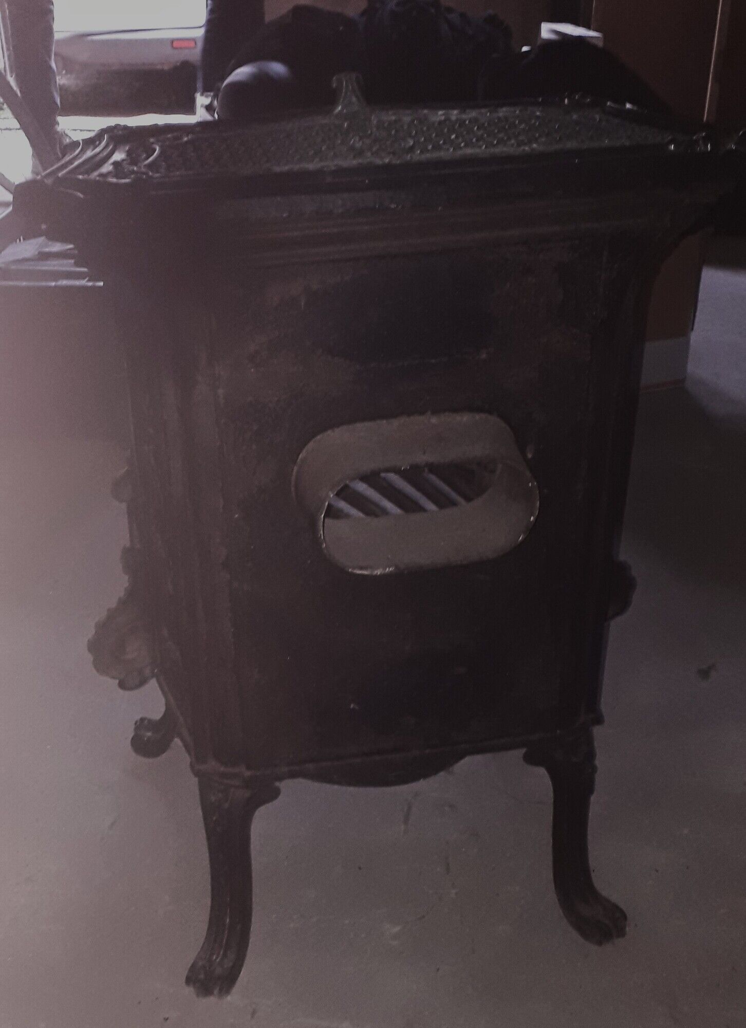 Poêle de chauffage mixte ancien 19ème siècle. Bon état à Calais