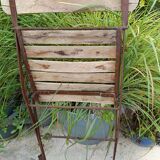 Folding wooden slatted garden chair