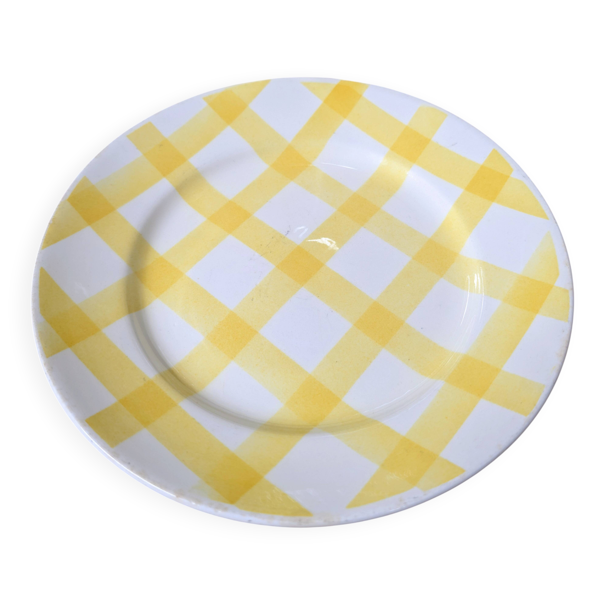 Moulin des Loups & Hamage plate - tablecloth model