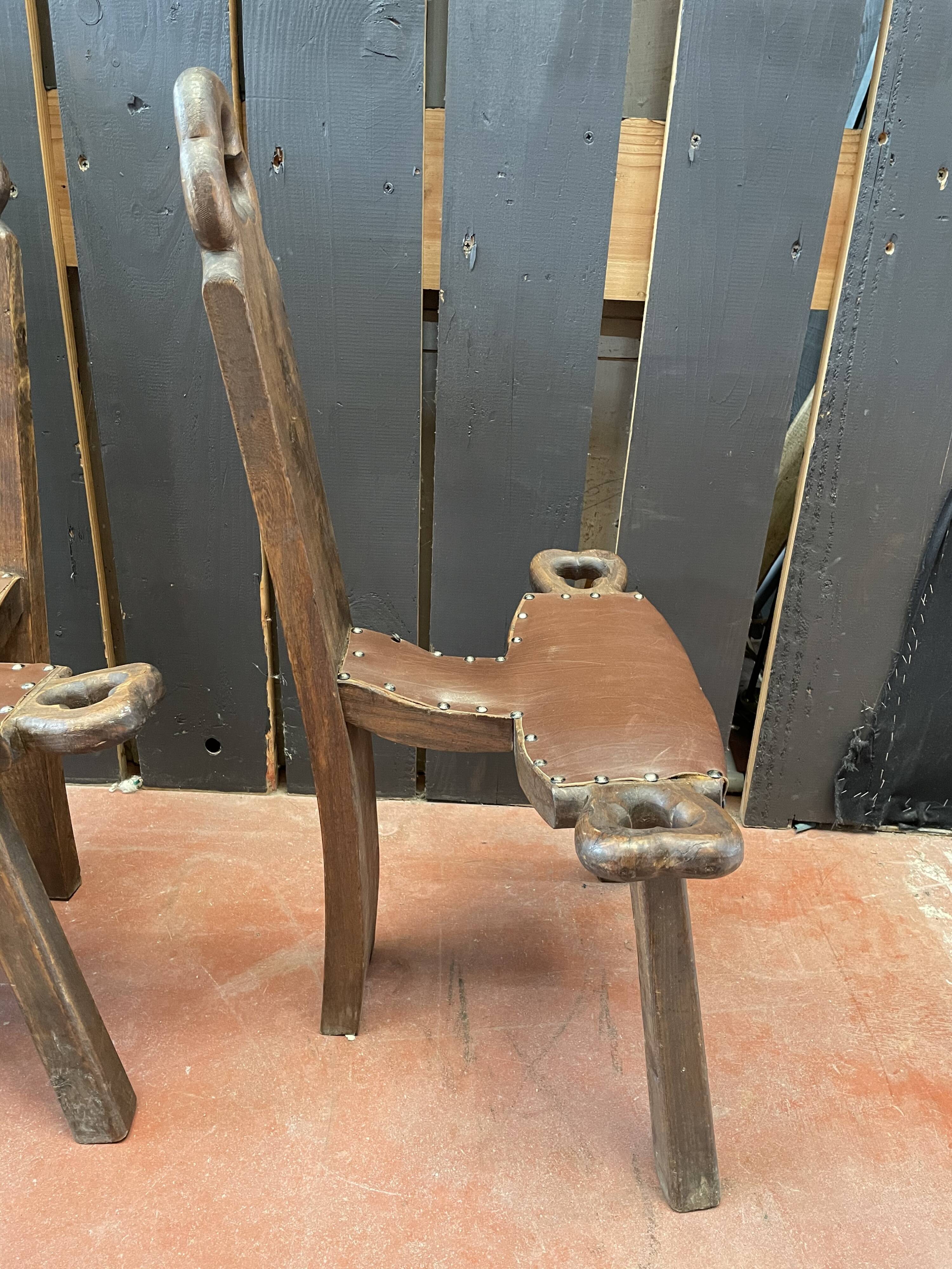 Pair of tripod chairs