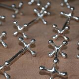 12 silver metal knife holders