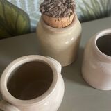 Unbleached ceramic pots