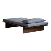 Modern Danish daybed, reupholstered, made of pine, by Nyt i Bo, 1970s.