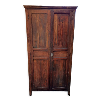 Armoire parisienne