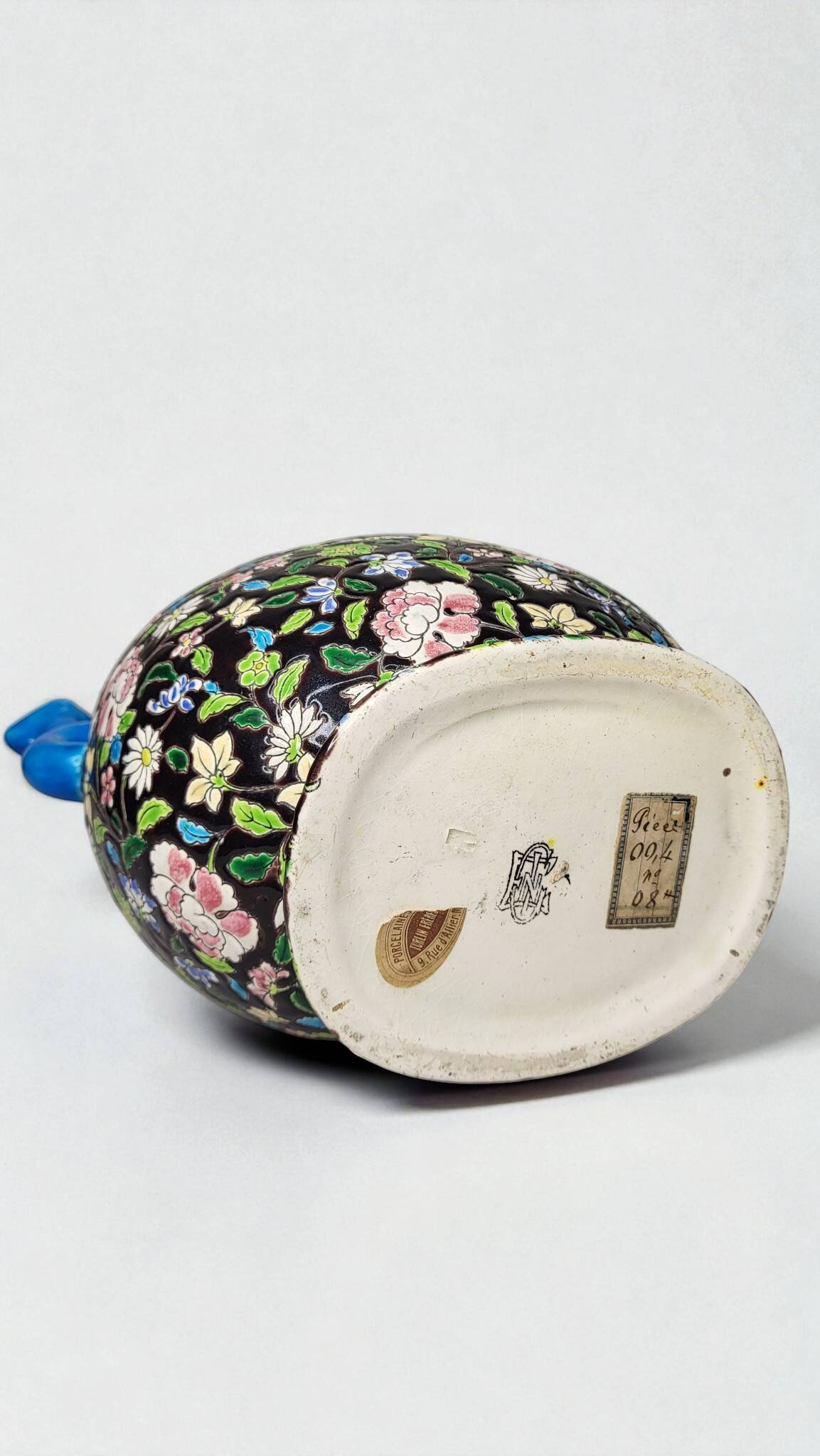 Art Deco ceramic vase from Gien