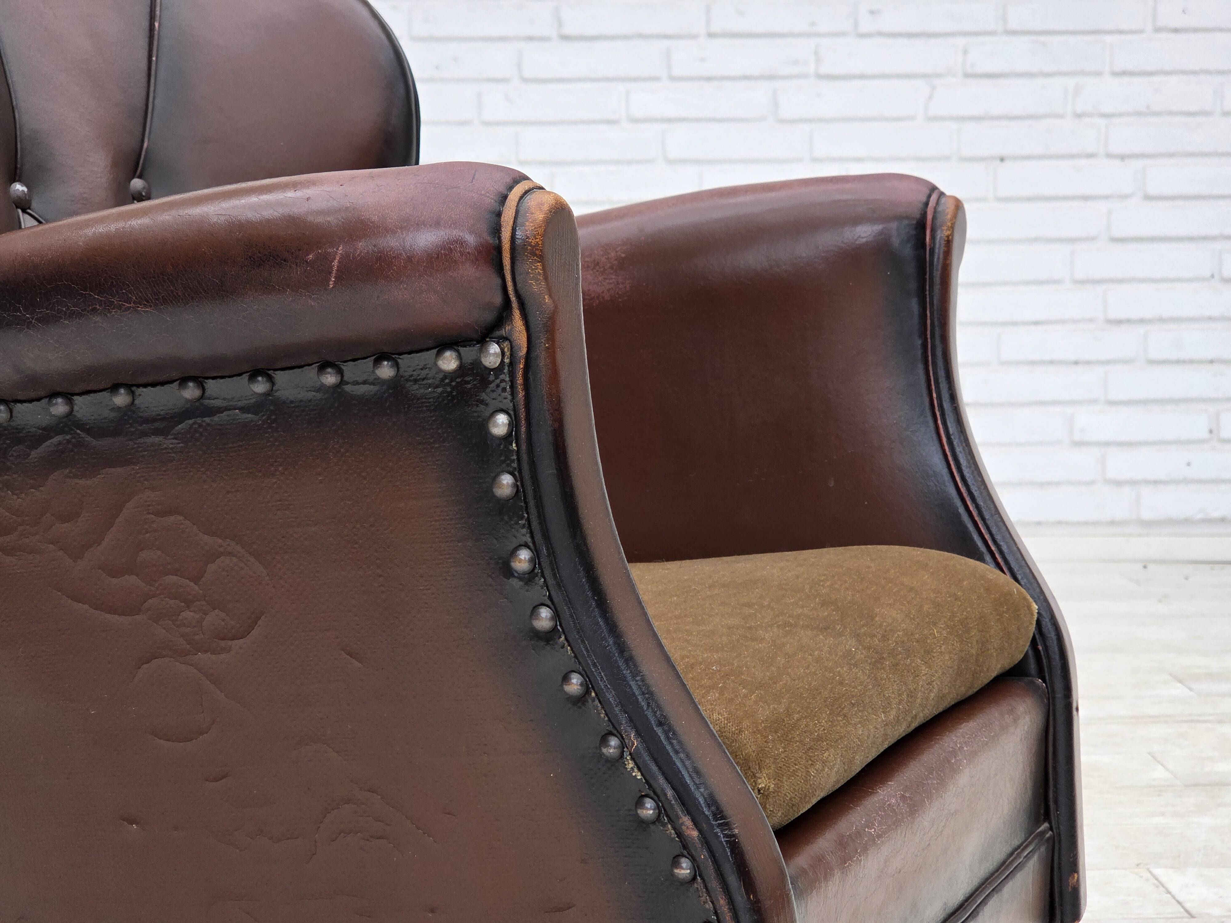 Fauteuil danois des années 1930, cuir marron, velours.