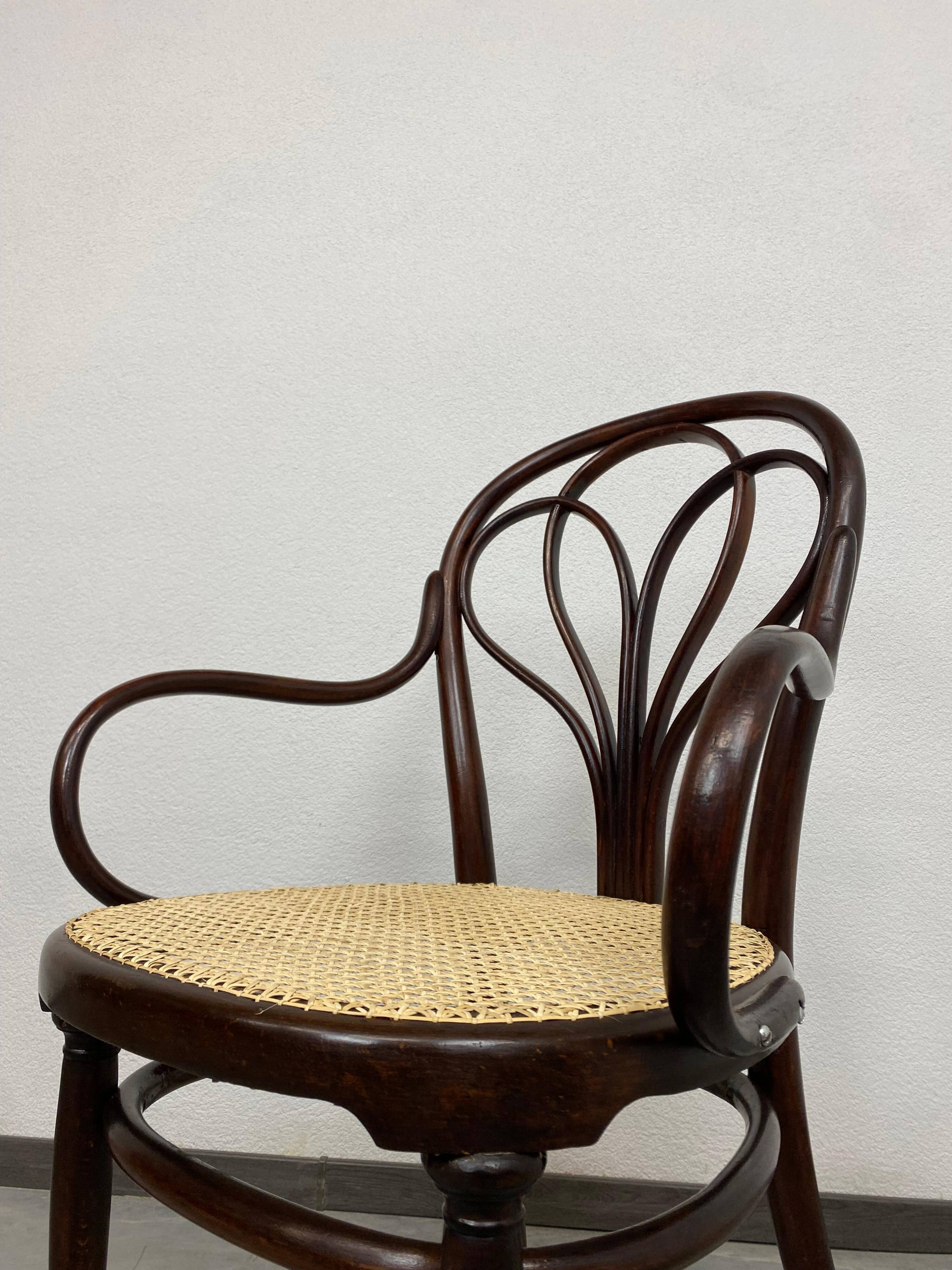 Secession Office Chair No. 25 by Thonet