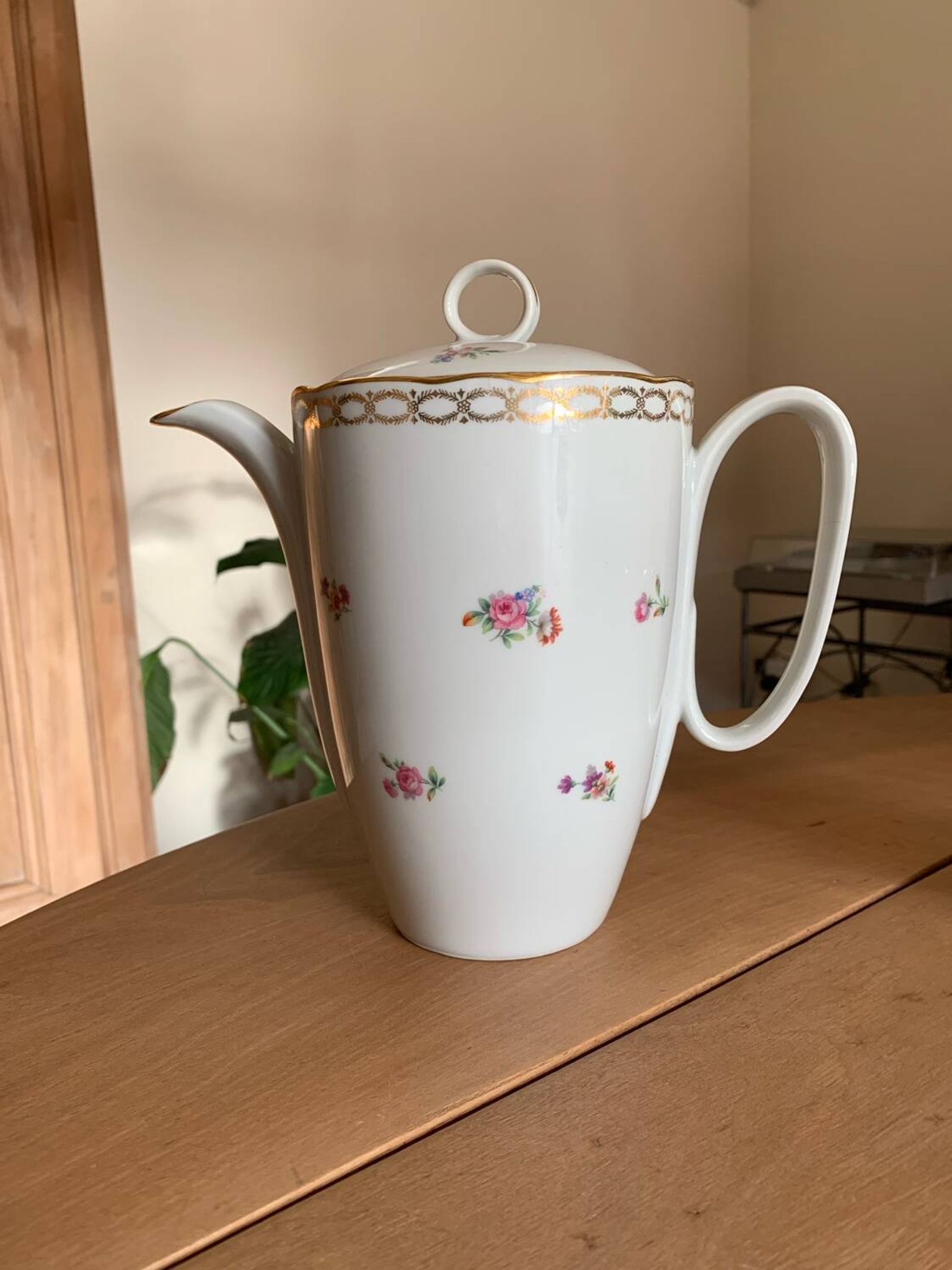 Coffee and milk jug