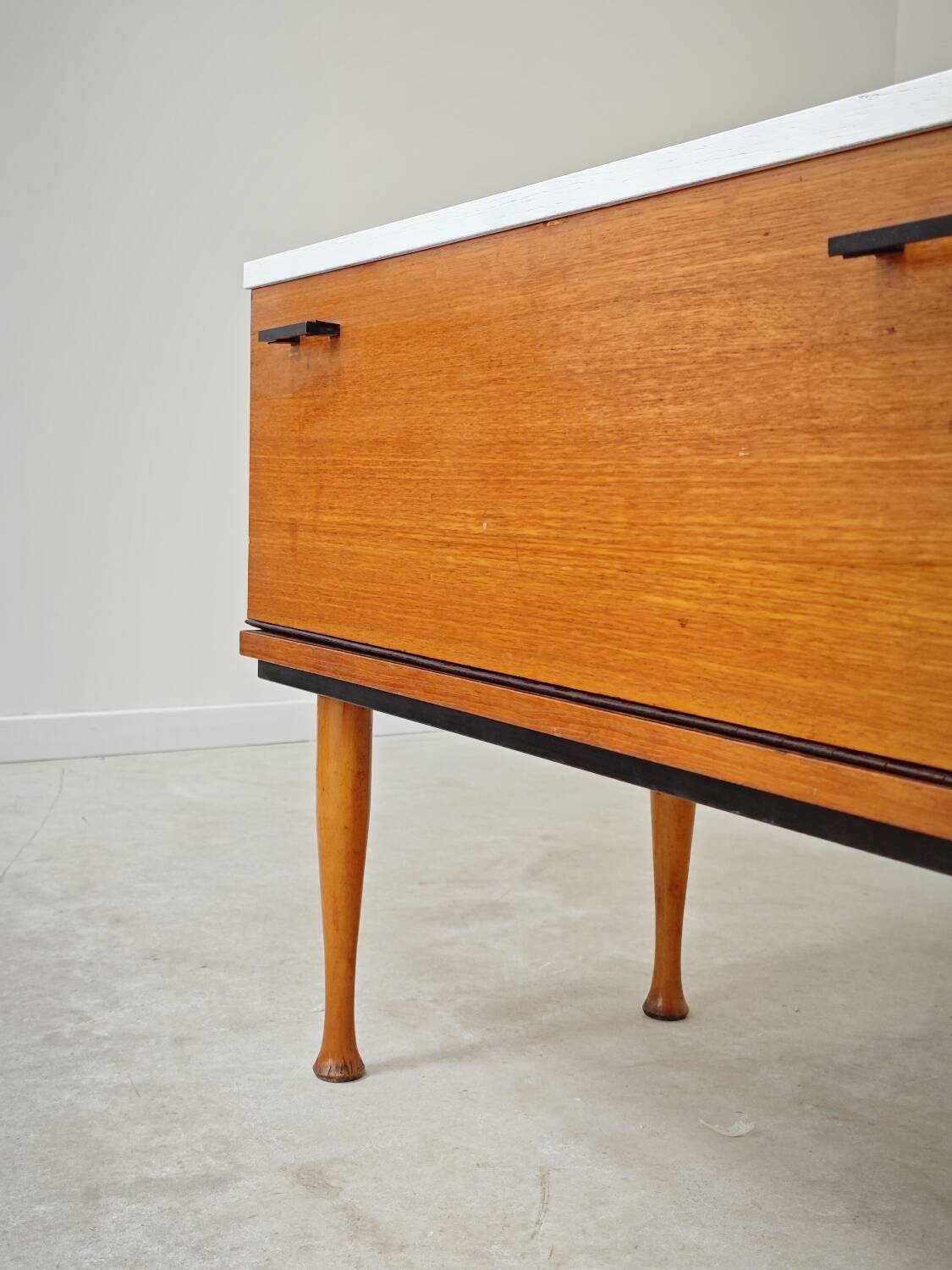 Ancienne meuble coiffeuse style scandinave 1960