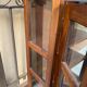 Meuble vitrine exotique 2 portes avec clé