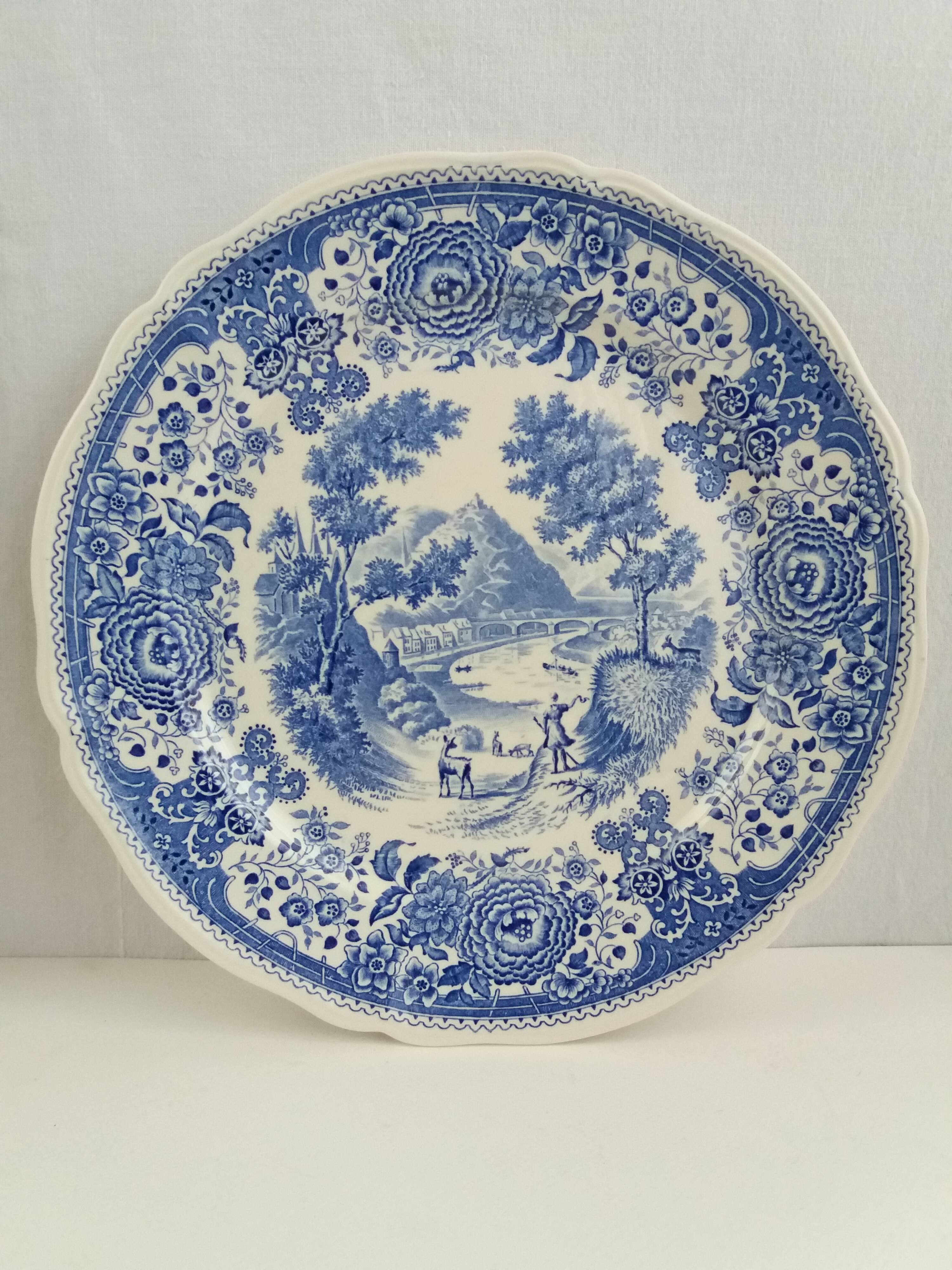 Set 12 plates Villeroy and Boch