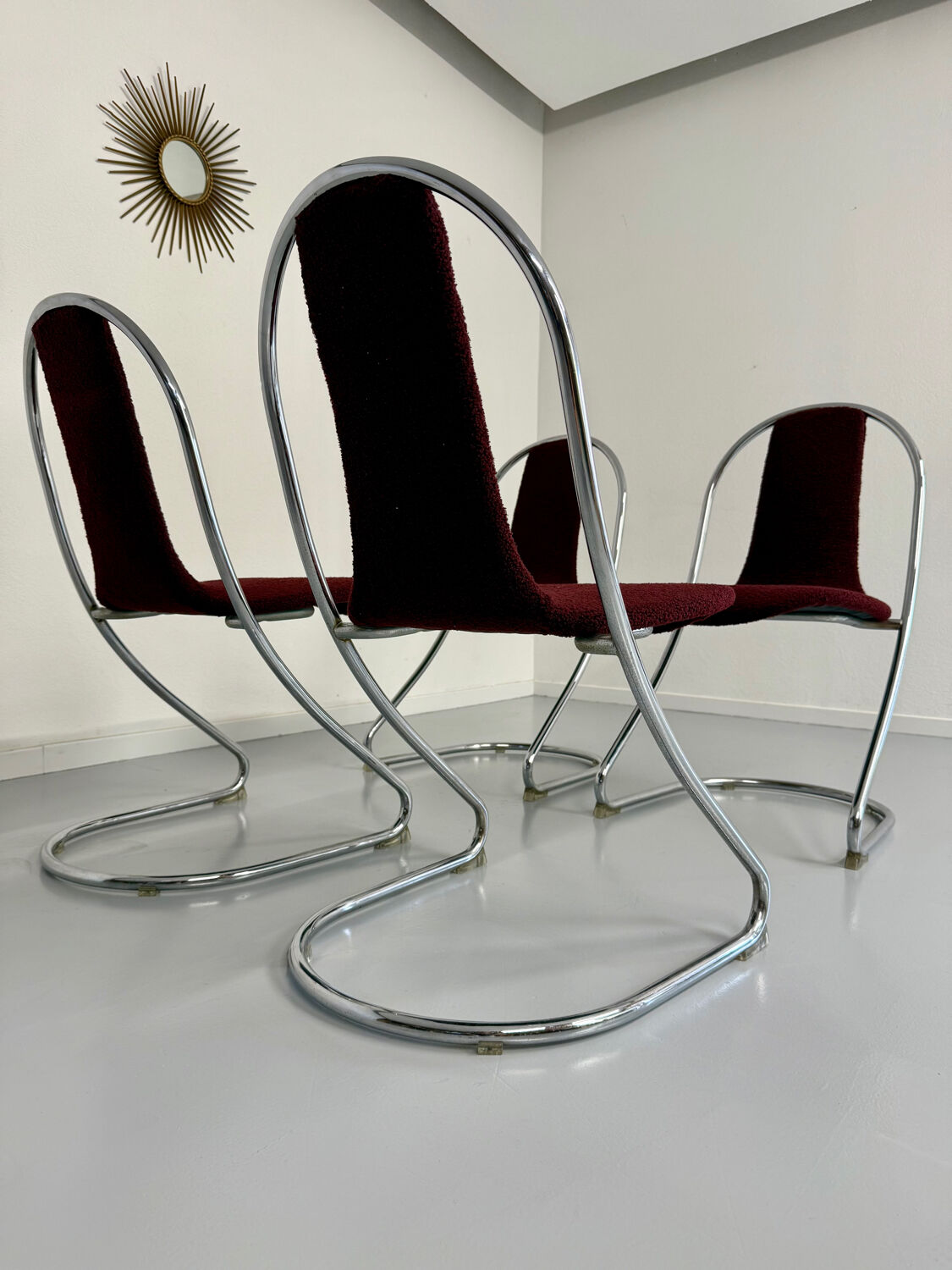 Set of 4 tubular chairs, Italian design, 70s vintage, Cantilever