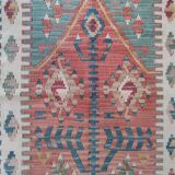 Kilim carpet from anatolia 137 x 82 cm