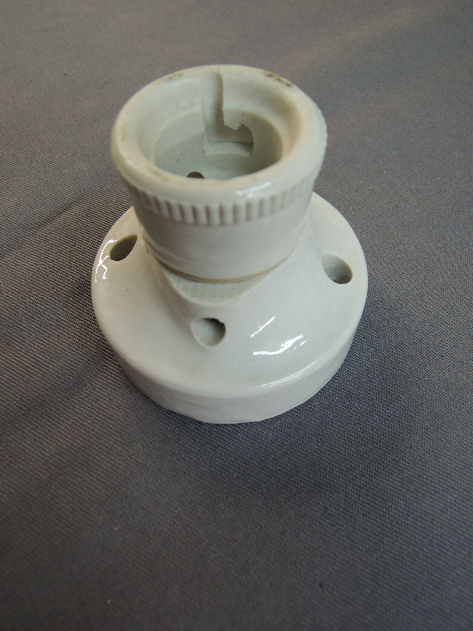 Ceramic wall light