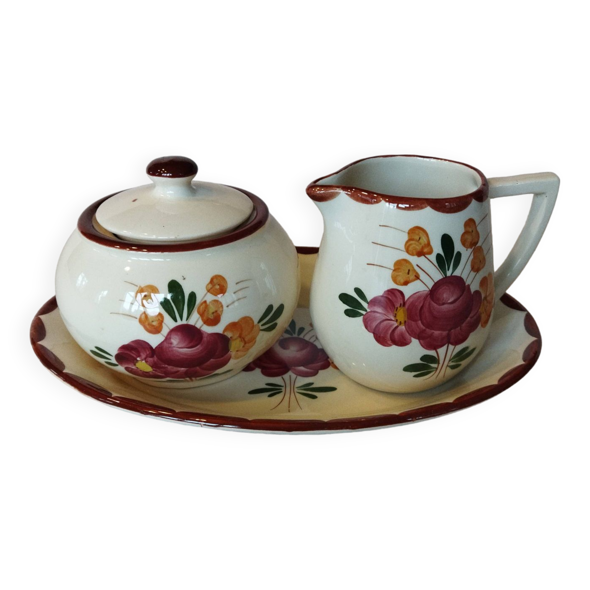 Longchamp Agen model sugar bowl and creamer on tray