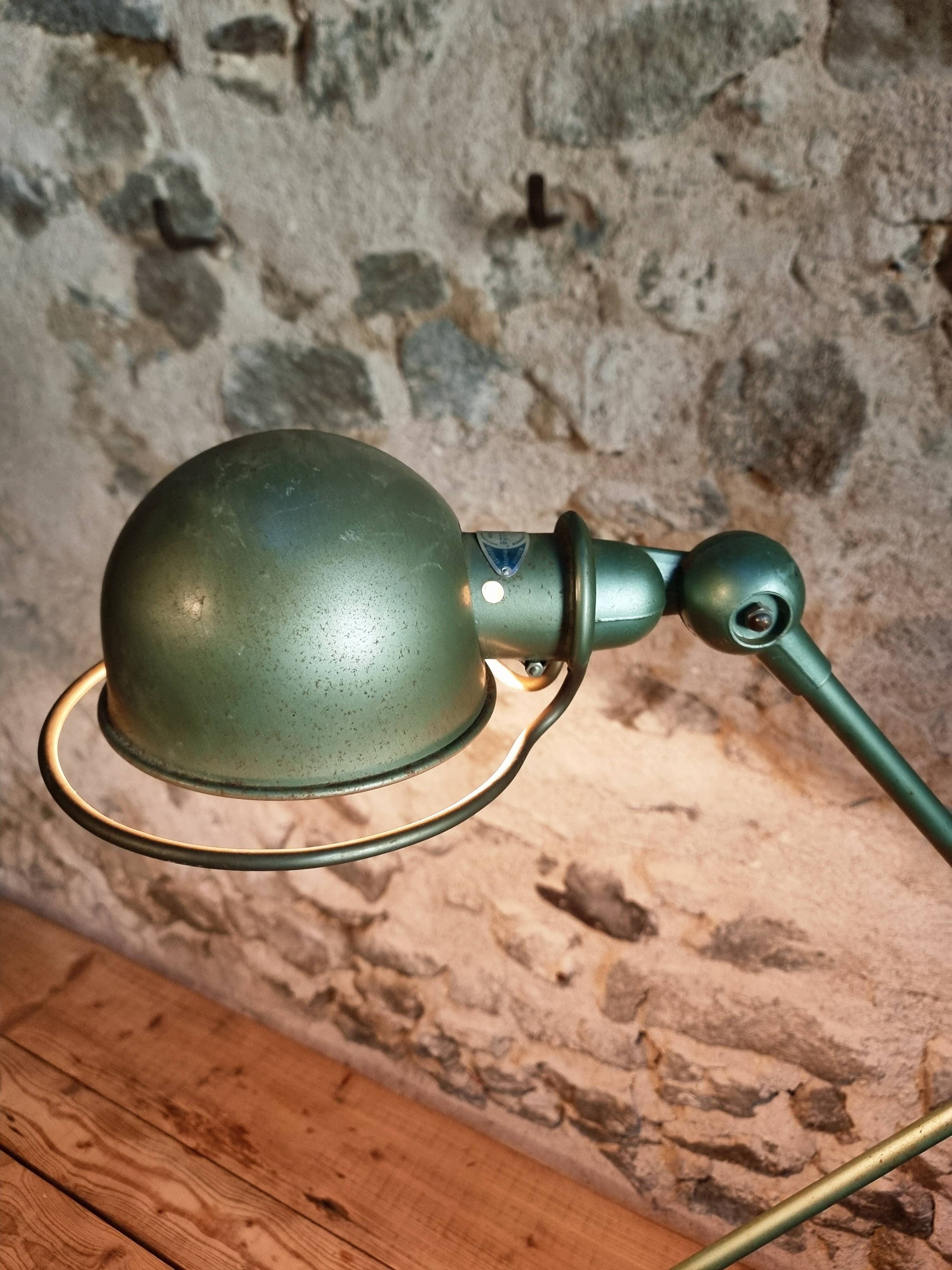 Lampe industrielle vintage Jieldé à 3 bras verte – Lampe de travail française réglable B22