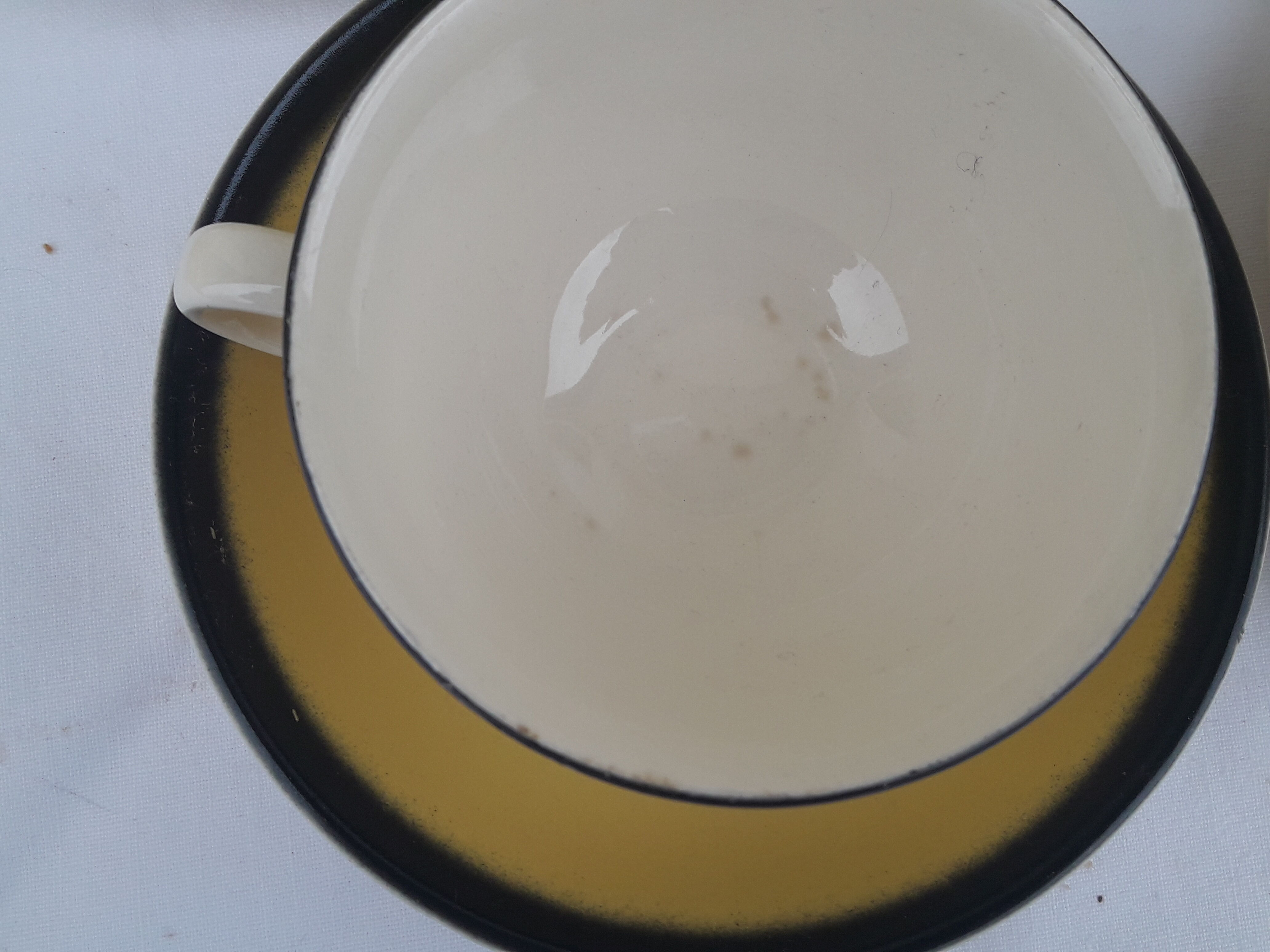 9 cups with saucers and a sugar maker Villeroy and Boch model Biarritz year 50