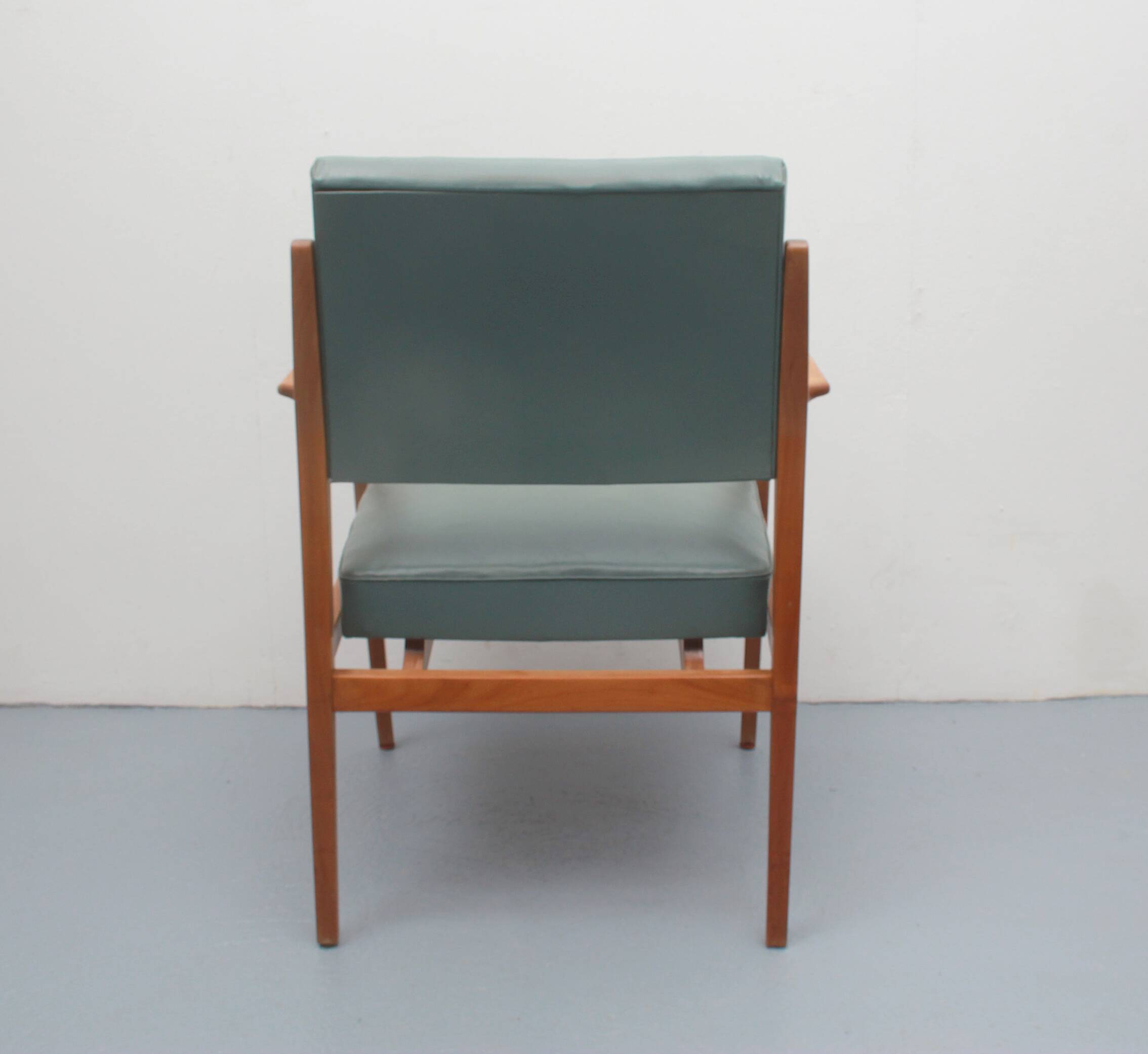 1950s armchair in cherrywood, leatherette kaki