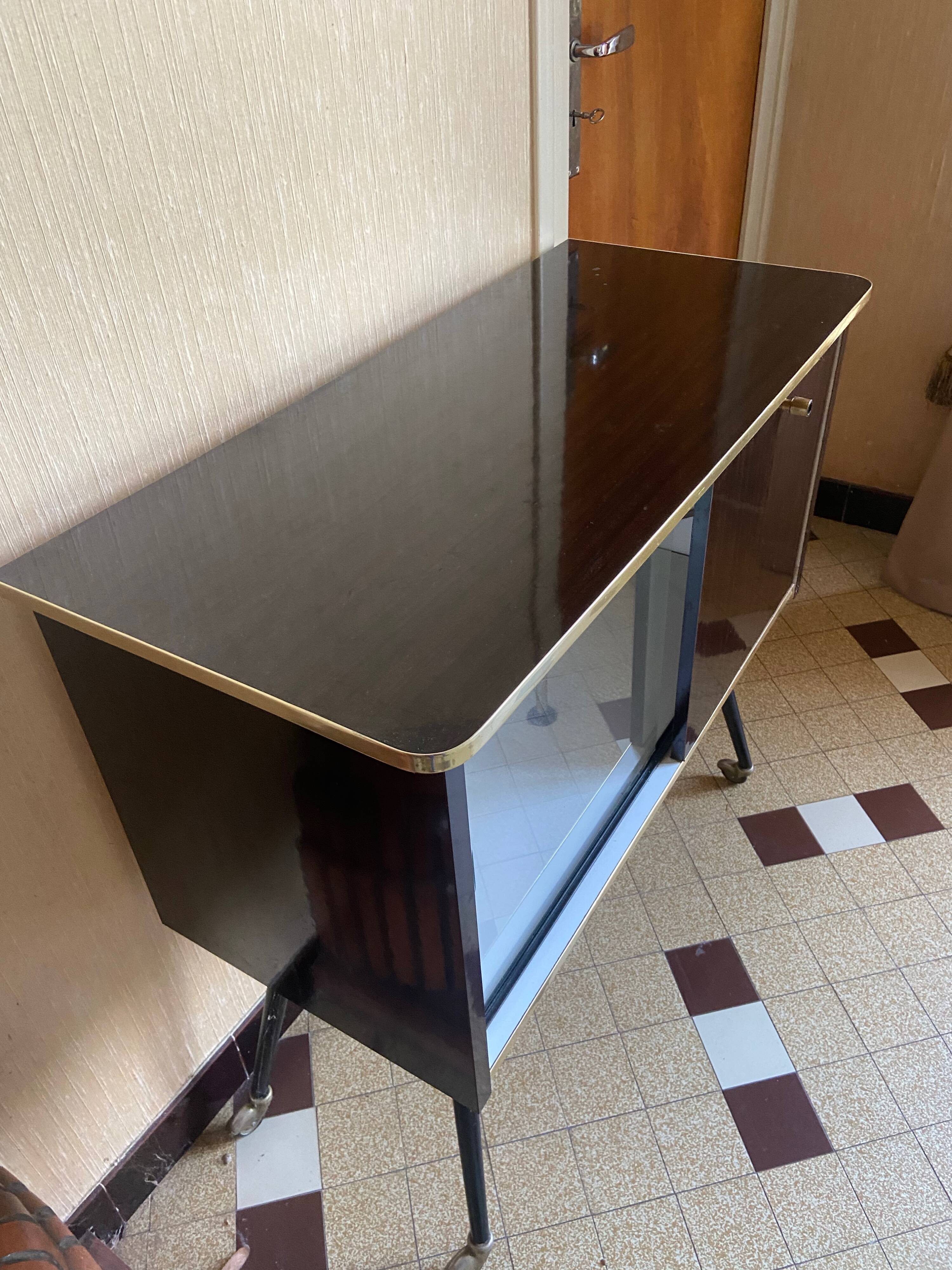 Vintage bar with compass feet