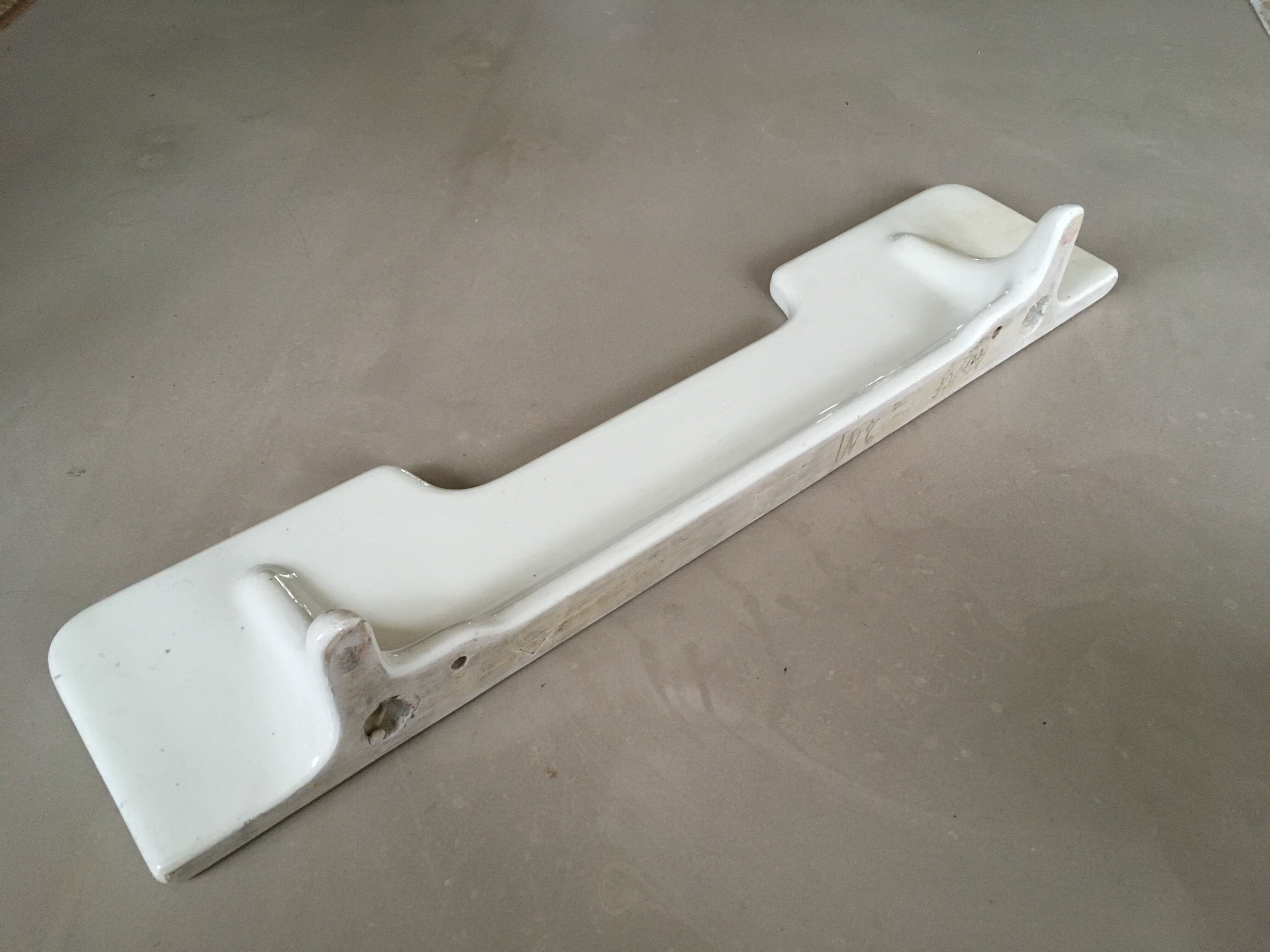 Large ceramic shelf/bathroom shelf