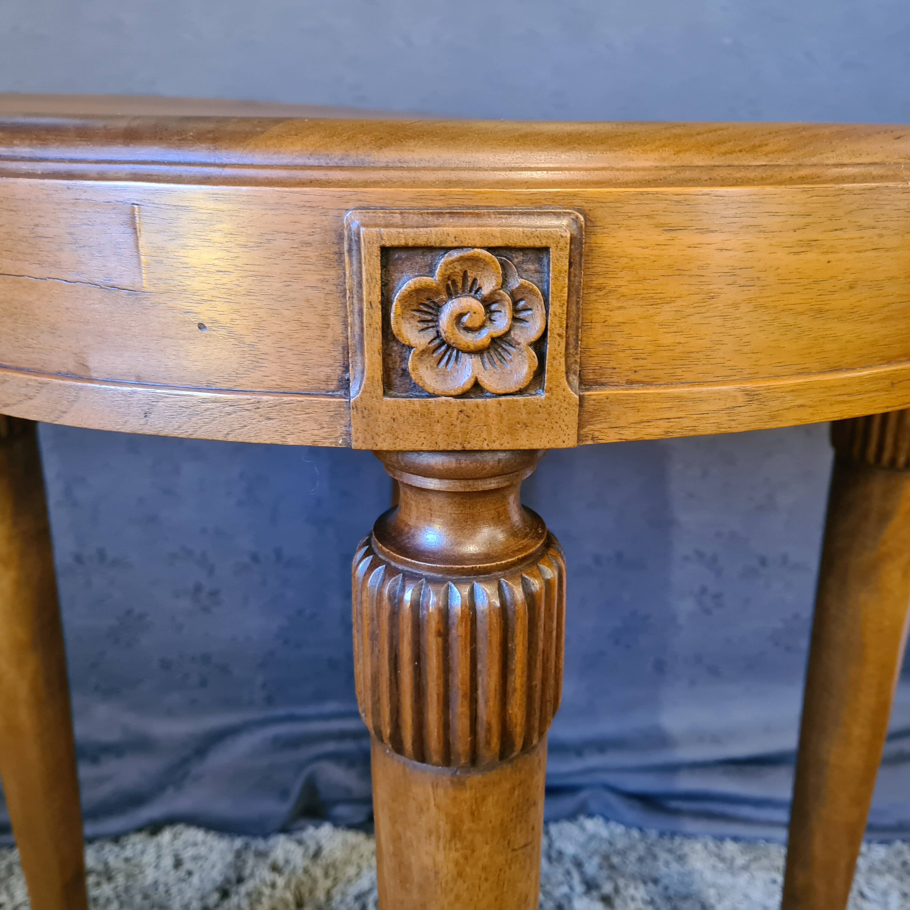 Art Deco side table