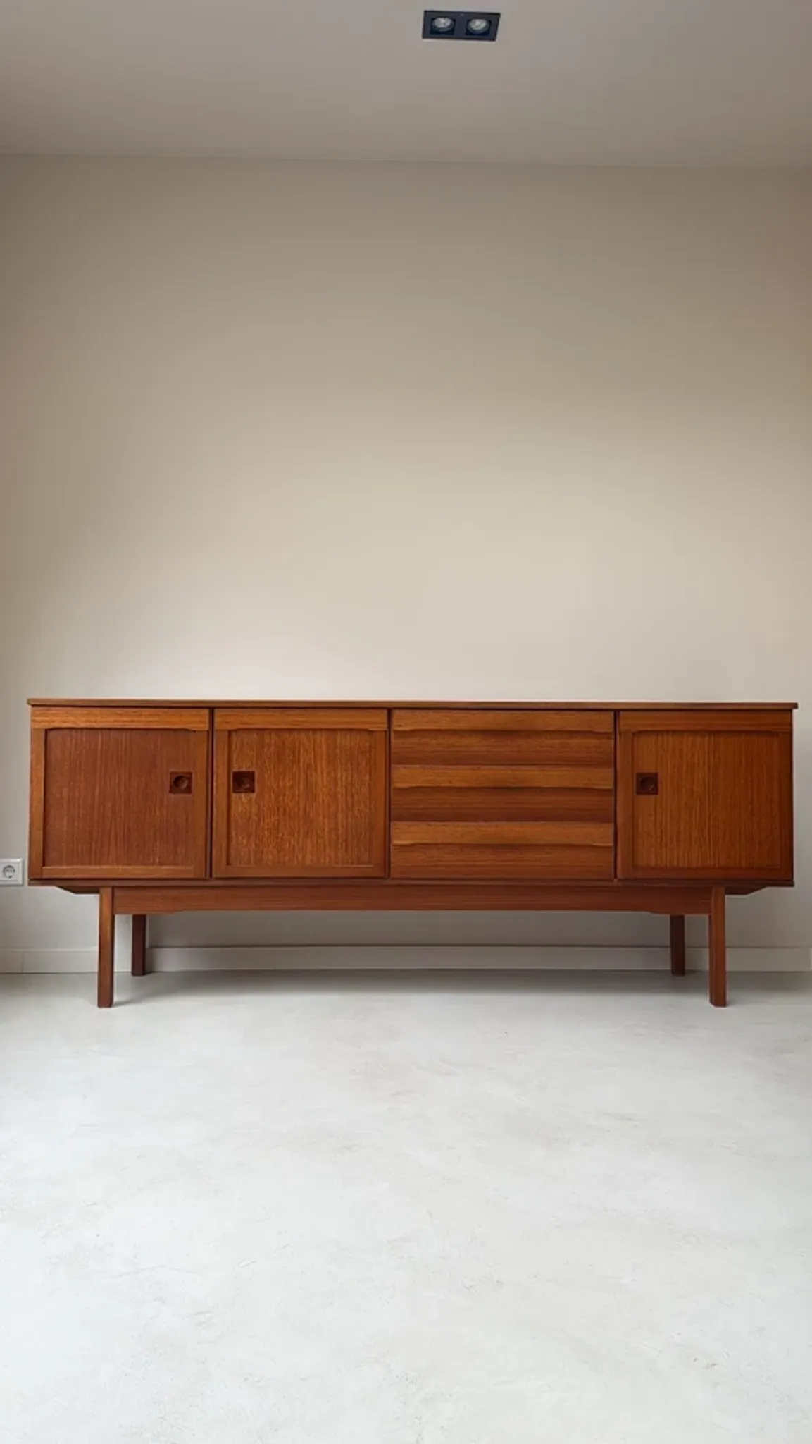 Buffet en teck vintage