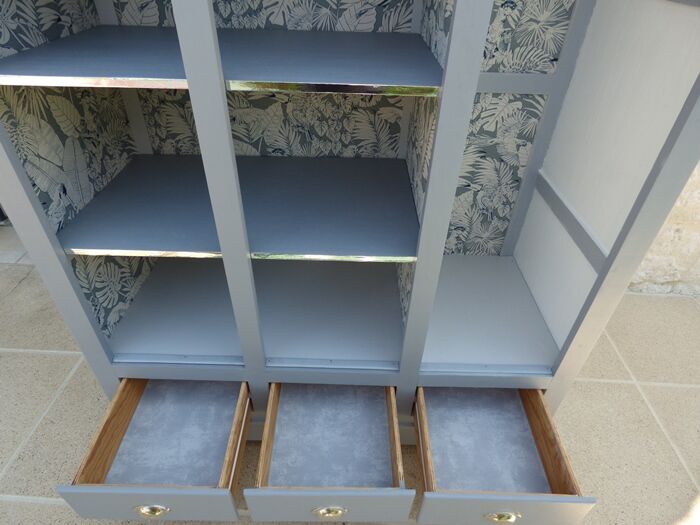 Cloakroom furniture or entrance furniture with plenty of storage space – wardrobe side, shelf side