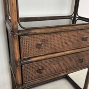 Etagere et commode en rotin