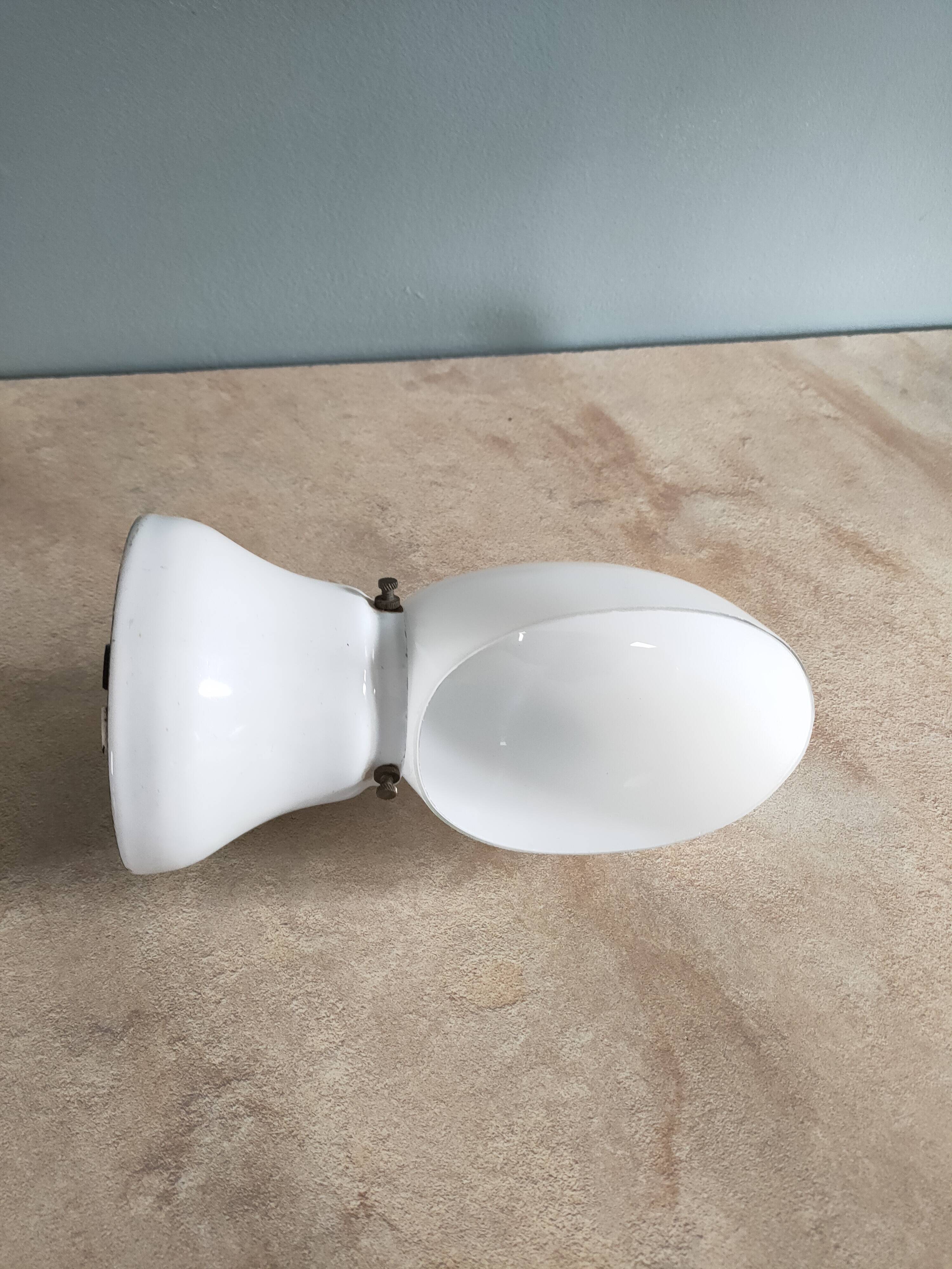 bathroom wall light from the 20s and 30s