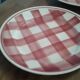 1 oval dish, 1 round dish, 2 raviers, 1 sausage