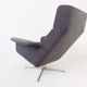 Fauteuil Kaufeld Siesta 62  grise avec pouf par Jacques Brule