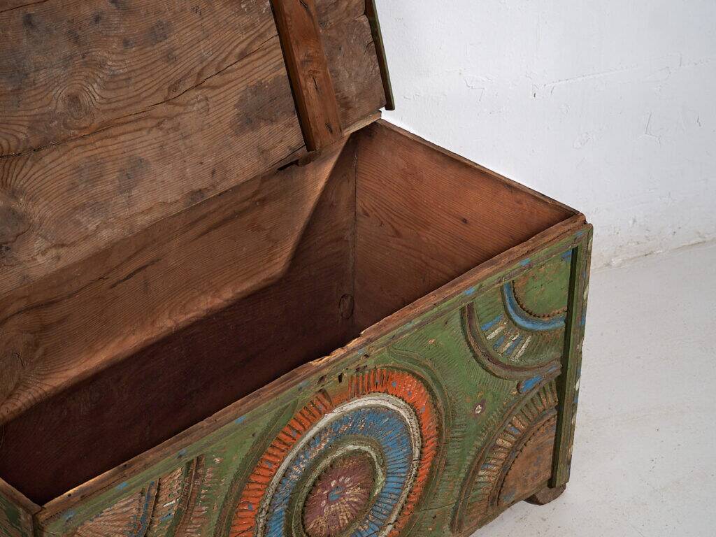 Old carved mallet in folk art style (c.1900) #79