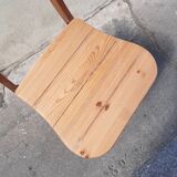 Pin folding chair