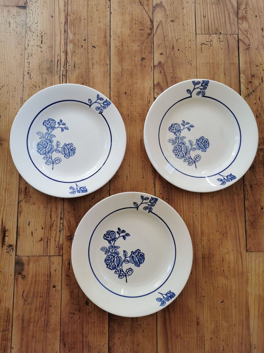 Old St Amand flat plates, blue roses