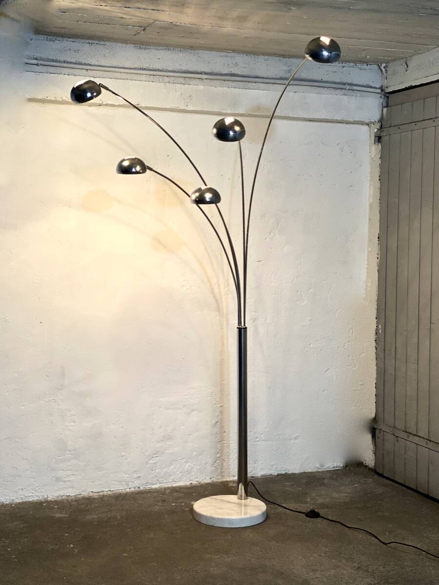 Space Age 5-arm floor lamp in chrome and marble, 1970-80