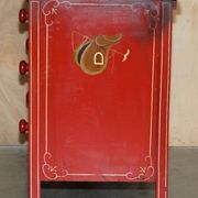 Hand-painted Victorian pine commode featuring a horse and jockey.