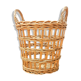 Wicker basket