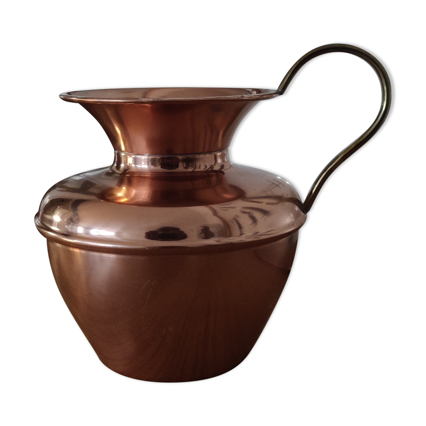 Vase en cuivre