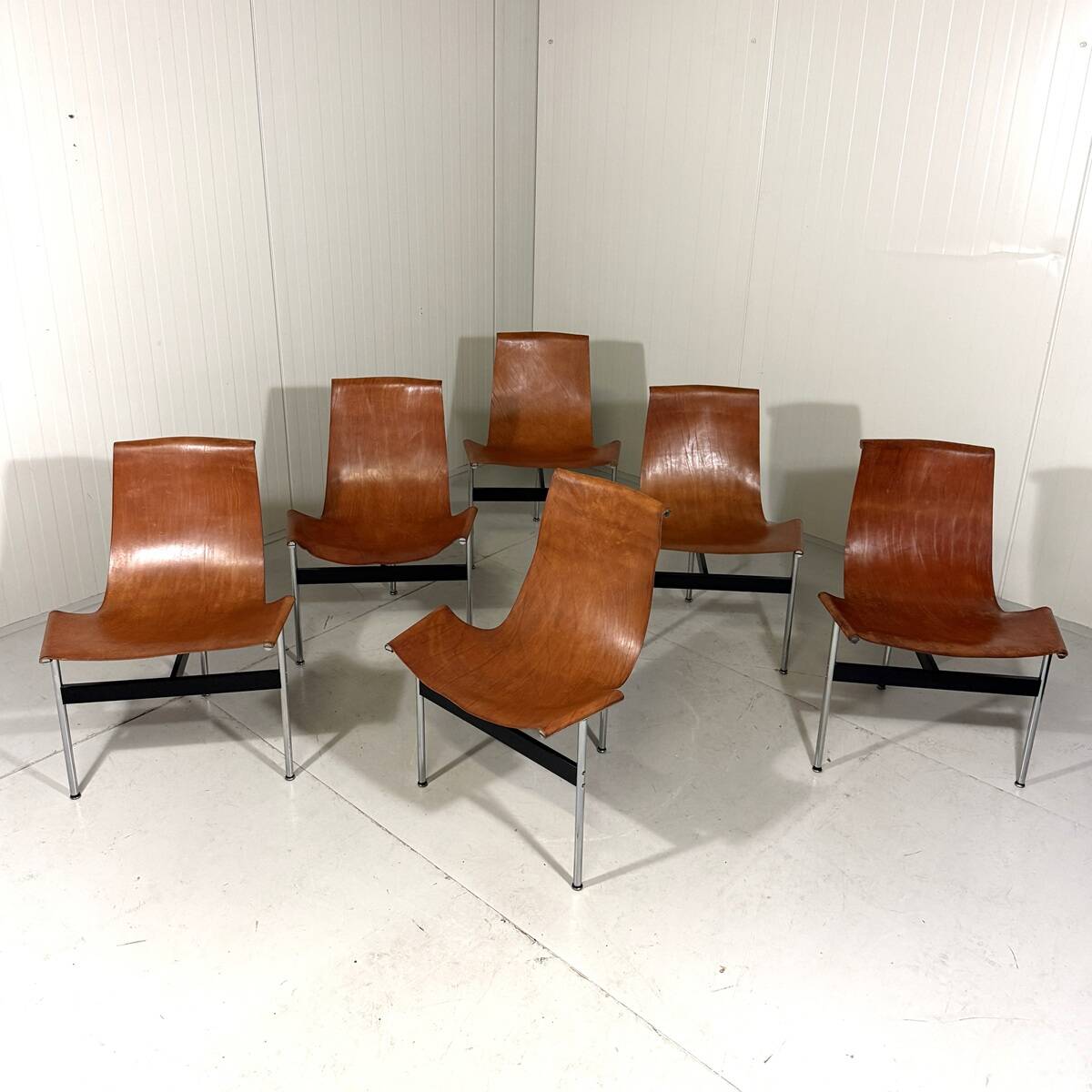 ICF De Padova T-chairs by Katavolos, Kelley and Littell, Italy 1950’s