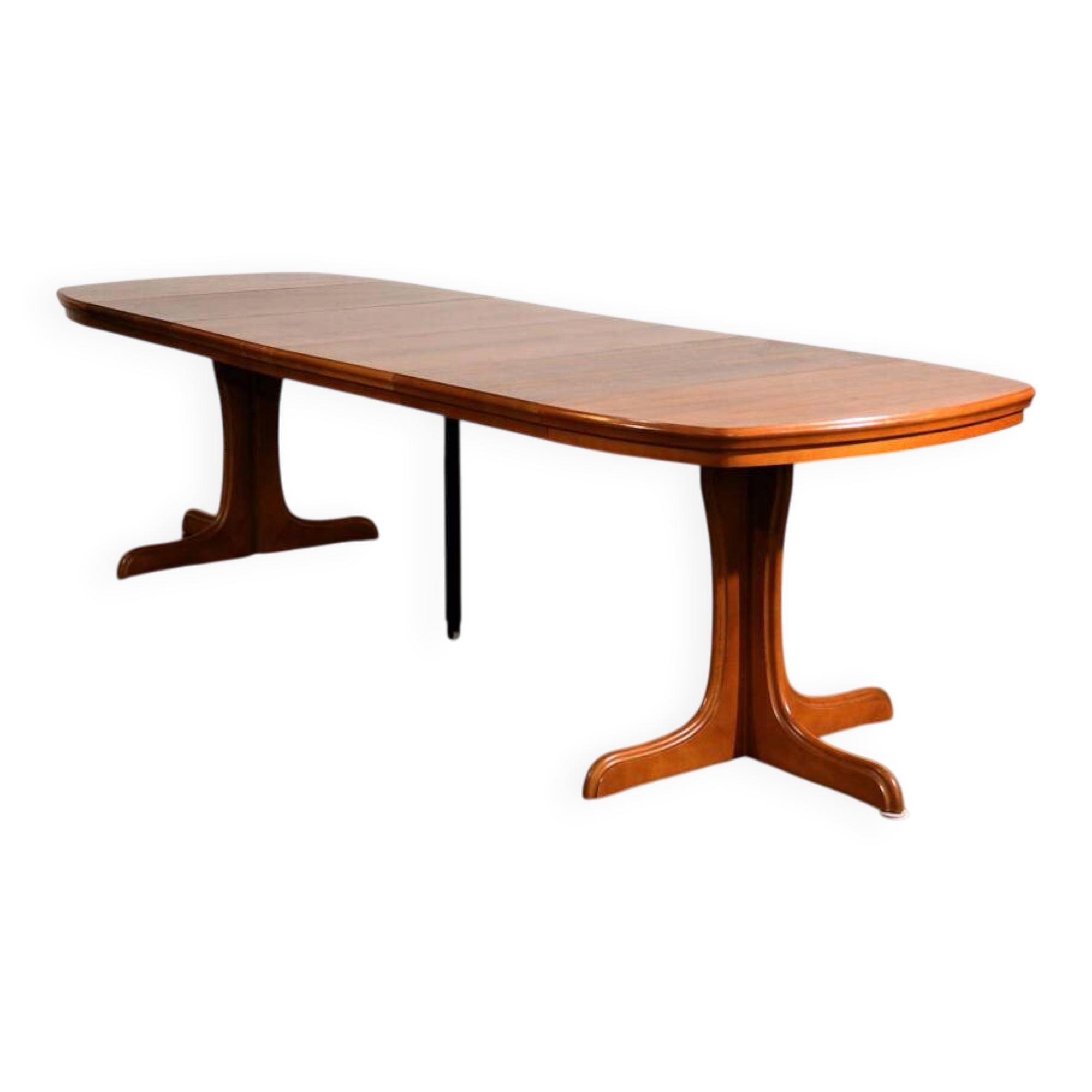 Teak dining table with 4 extensions